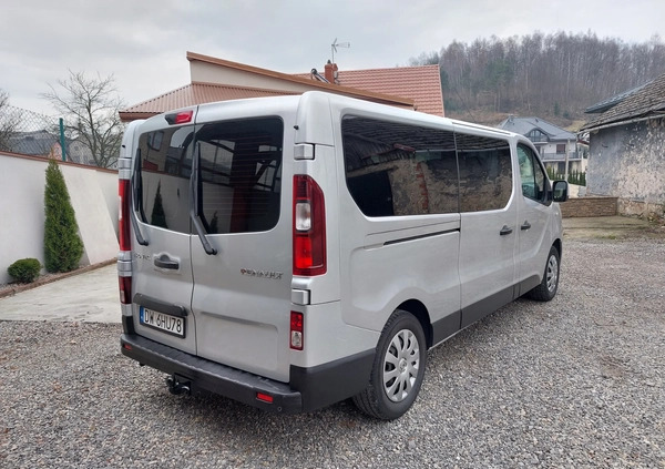 Renault Trafic cena 66900 przebieg: 262000, rok produkcji 2016 z Wolbrom małe 529
